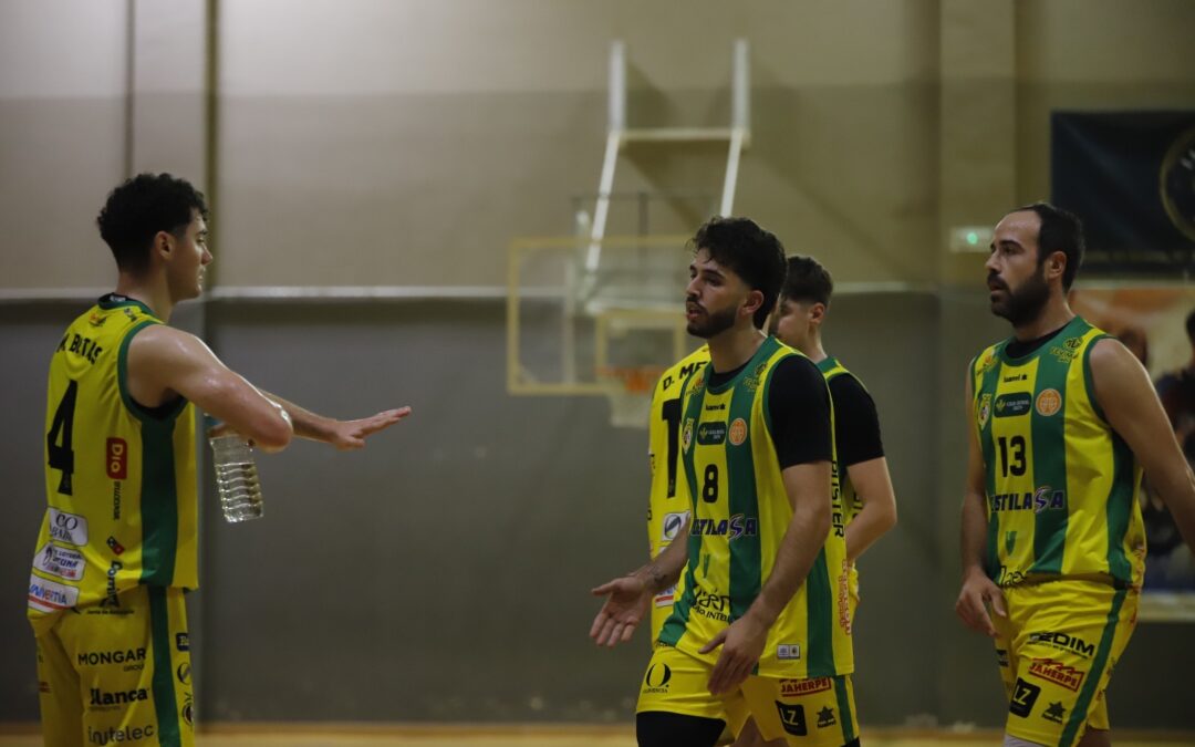 Miki dirige, Ricky vuelve, y Jaén domina en una noche redonda